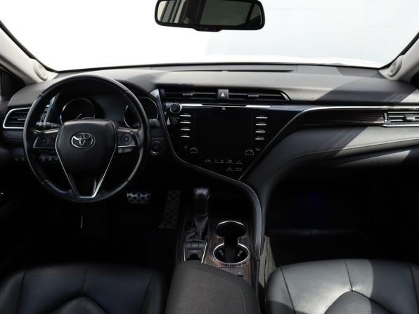 Toyota Camry VIII (XV70) с пробегом 2019 года, цена 2 700 000 рублей, 133358 км, седан, Автокод Объявления