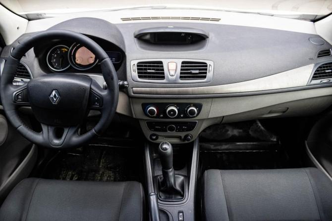 Renault Megane III с пробегом 2009 года, цена 549 000 рублей, 239737 км, хэтчбек, Автокод Объявления