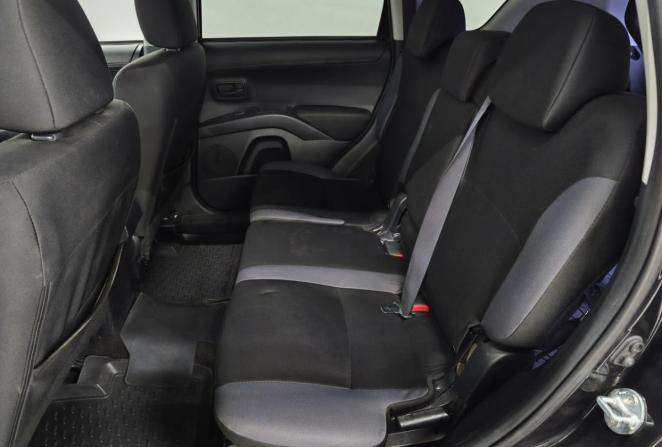 Mitsubishi Outlander II Рестайлинг с пробегом 2010 года, цена 939 000 рублей, 233355 км, внедорожник, Автокод Объявления
