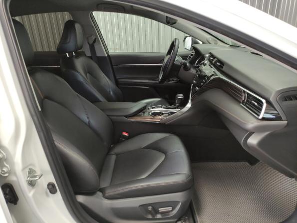 Toyota Camry VIII (XV70) с пробегом 2021 года, цена 2 199 000 рублей, 167259 км, седан, Автокод Объявления