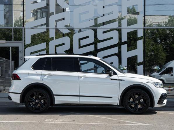 Volkswagen Tiguan II Рестайлинг с пробегом 2021 года, цена 3 900 000 рублей, 144808 км, внедорожник, Автокод Объявления