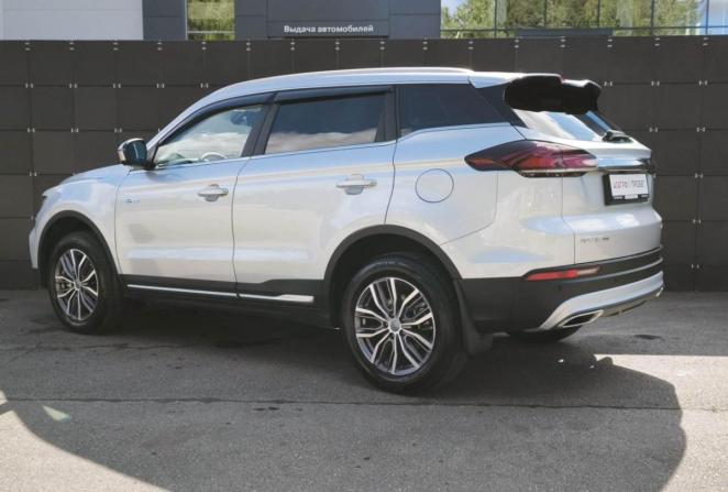 Geely Atlas Pro с пробегом 2024 года, цена 2 279 000 рублей, 17641 км, внедорожник, Автокод Объявления