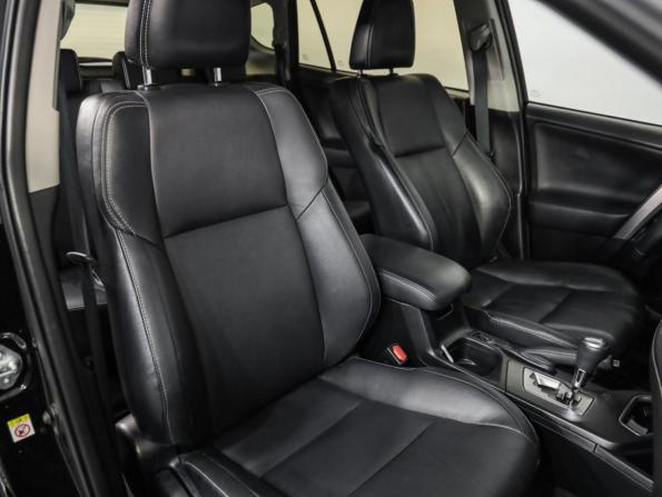 Toyota RAV4 IV (XA40) Рестайлинг с пробегом 2016 года, цена 2 759 000 рублей, 108861 км, внедорожник, Автокод Объявления
