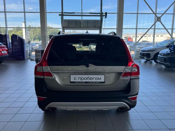 Volvo XC70 II Рестайлинг с пробегом 2016 года, цена 1 755 000 рублей, 288500 км, универсал, Автокод Объявления
