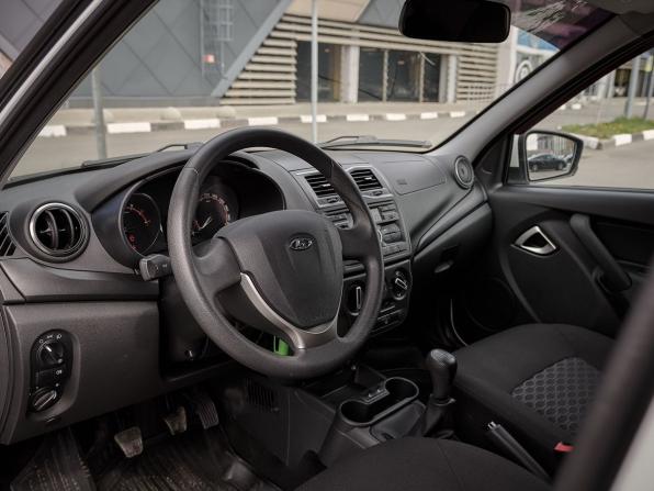 Lada (ВАЗ) Granta I Рестайлинг с пробегом 2022 года, цена 823 700 рублей, 45923 км, лифтбек, Автокод Объявления