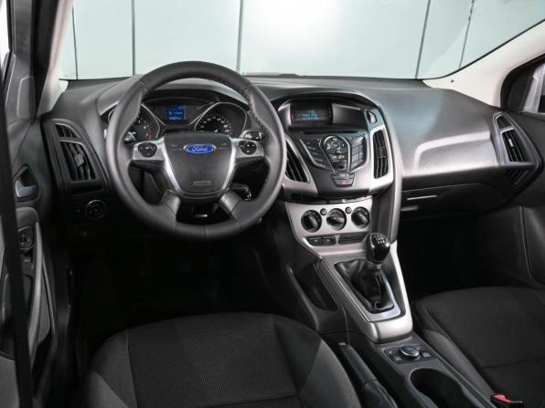 Ford Focus III с пробегом 2014 года, цена 799 000 рублей, 263627 км, седан, Автокод Объявления