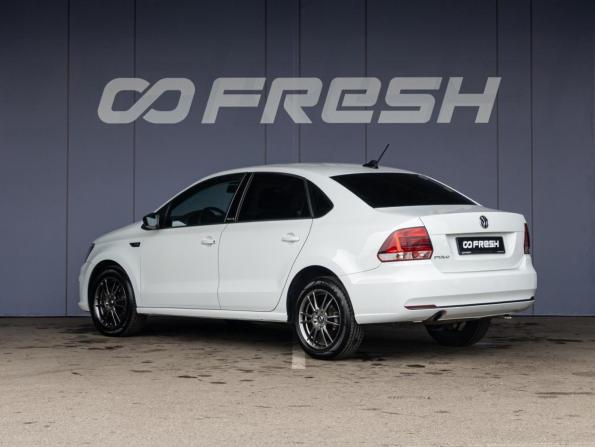 Volkswagen Polo V Рестайлинг с пробегом 2017 года, цена 1 160 000 рублей, 135260 км, седан, Автокод Объявления