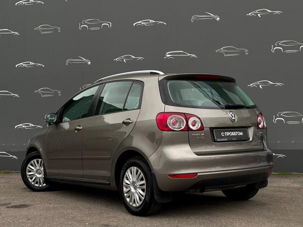 Volkswagen Golf Plus II с пробегом 2013 года, цена 677 500 рублей, 176489 км, хэтчбек, Автокод Объявления