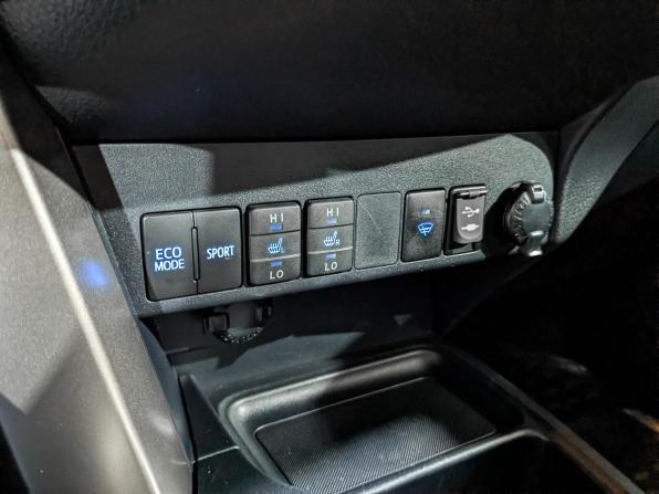 Toyota RAV4 IV (XA40) с пробегом 2015 года, цена 2 145 000 рублей, 85916 км, внедорожник, Автокод Объявления