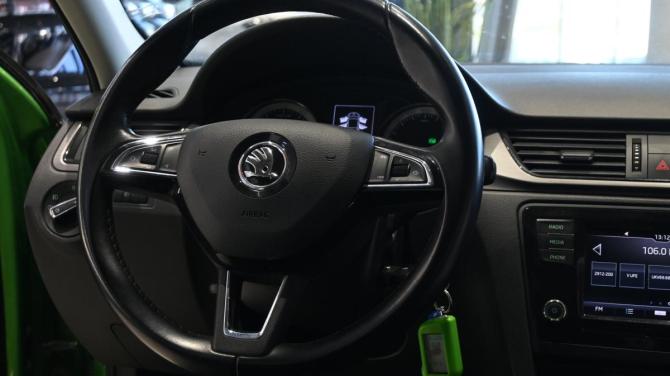 Skoda Rapid I Рестайлинг с пробегом 2018 года, цена 1 295 000 рублей, 144000 км, лифтбек, Автокод Объявления