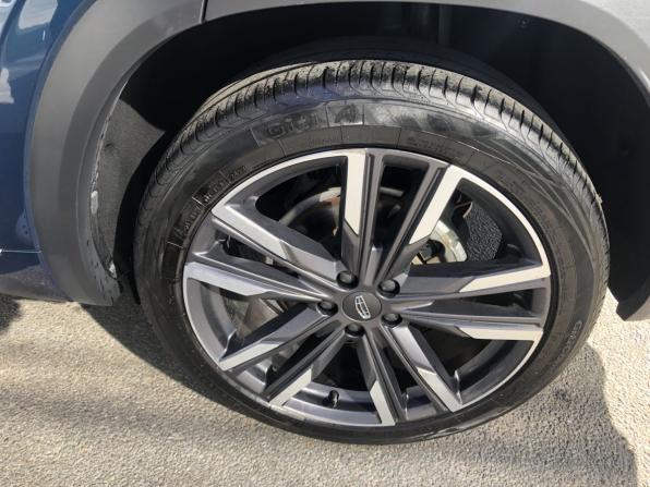Geely Monjaro I с пробегом 2023 года, цена 2 836 000 рублей, 54688 км, внедорожник, Автокод Объявления