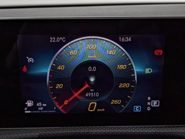 Mercedes-Benz A-Класс IV (W177) с пробегом 2020 года, цена 2 595 000 рублей, 49500 км, седан, Автокод Объявления