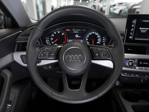 Audi A4 V (B9) Рестайлинг с пробегом 2020 года, цена 3 270 000 рублей, 54150 км, седан, Автокод Объявления
