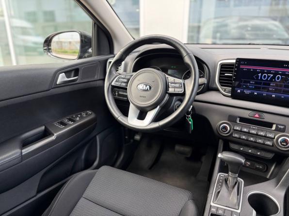 Kia Sportage IV Рестайлинг с пробегом 2019 года, цена 2 245 000 рублей, 63000 км, внедорожник, Автокод Объявления