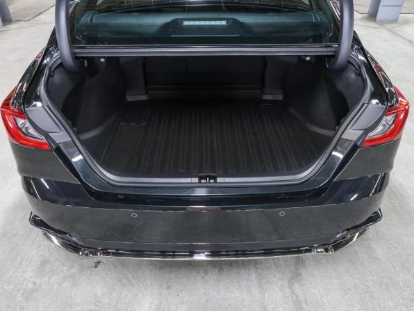 Toyota Camry IX (XV80) China Market с пробегом 2024 года, цена 3 698 000 рублей, 14962 км, седан, Автокод Объявления