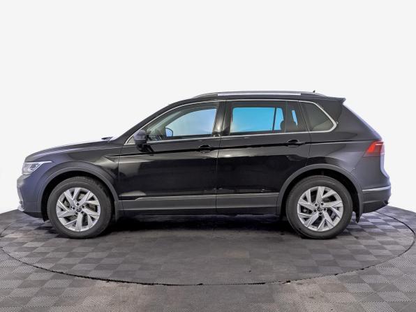 Volkswagen Tiguan II Рестайлинг с пробегом 2021 года, цена 3 825 000 рублей, 17314 км, внедорожник, Автокод Объявления