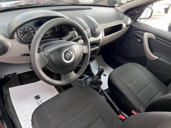Renault Logan I Рестайлинг с пробегом 2012 года, цена 545 000 рублей, 200281 км, седан, Автокод Объявления