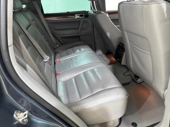 Volkswagen Touareg I с пробегом 2004 года, цена 495 000 рублей, 437077 км, внедорожник, Автокод Объявления