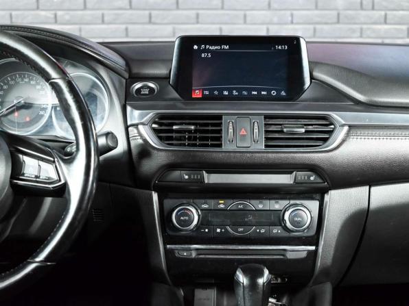 Mazda 6 III (GJ) Рестайлинг с пробегом 2018 года, цена 1 890 000 рублей, 168612 км, седан, Автокод Объявления