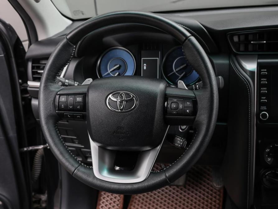 Toyota Fortuner II Рестайлинг Москва  - изображение 18