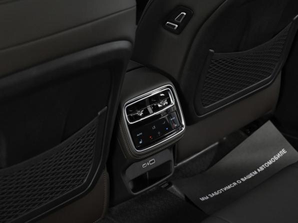 Geely Monjaro I Рестайлинг 2 с пробегом 2026 года, цена 3 999 000 рублей, 13 км, внедорожник, Автокод Объявления