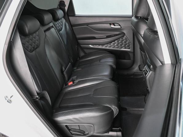 Hyundai Santa Fe IV Рестайлинг с пробегом 2021 года, цена 3 590 000 рублей, 109748 км, внедорожник, Автокод Объявления
