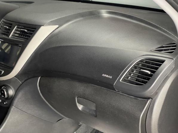 Hyundai Solaris I Рестайлинг с пробегом 2014 года, цена 899 000 рублей, 179718 км, седан, Автокод Объявления