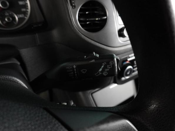 Volkswagen Tiguan I Рестайлинг с пробегом 2011 года, цена 1 309 000 рублей, 213378 км, внедорожник, Автокод Объявления