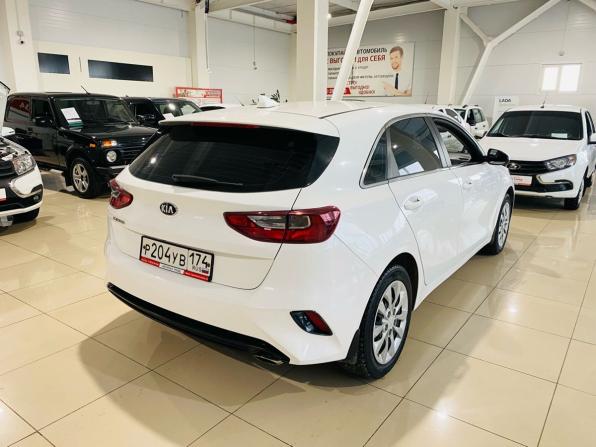 Kia Ceed III с пробегом 2018 года, цена 1 520 000 рублей, 100000 км, хэтчбек, Автокод Объявления