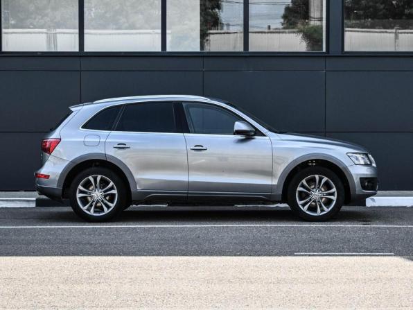 Audi Q5 I (8R) с пробегом 2008 года, цена 1 274 000 рублей, 237904 км, внедорожник, Автокод Объявления