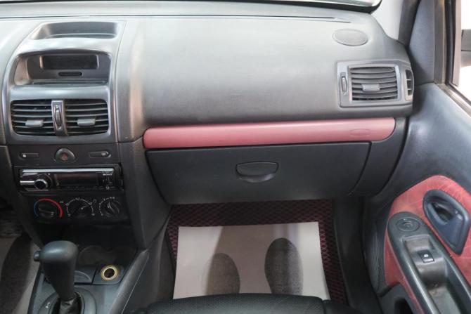 Renault Clio II Рестайлинг с пробегом 2002 года, цена 299 000 рублей, 315000 км, хэтчбек, Автокод Объявления
