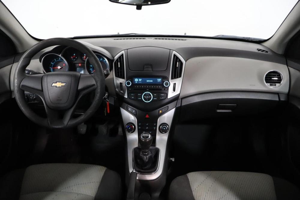 Chevrolet Cruze I Рестайлинг Санкт-Петербург  - изображение 9