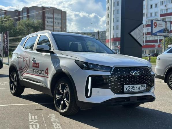Chery Tiggo 4 I Рестайлинг 2 с пробегом 2024 года, цена 2 000 000 рублей, 4761 км, внедорожник, Автокод Объявления