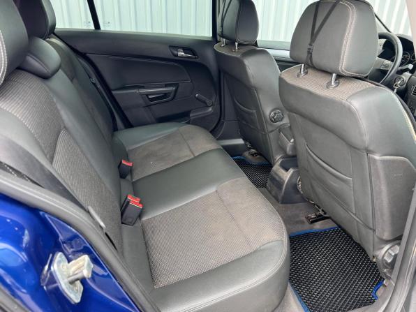 Opel Astra H Рестайлинг с пробегом 2006 года, цена 495 000 рублей, 346526 км, хэтчбек, Автокод Объявления