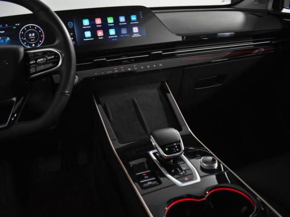Omoda C5 I с пробегом 2023 года, цена 1 925 000 рублей, 17965 км, внедорожник, Автокод Объявления