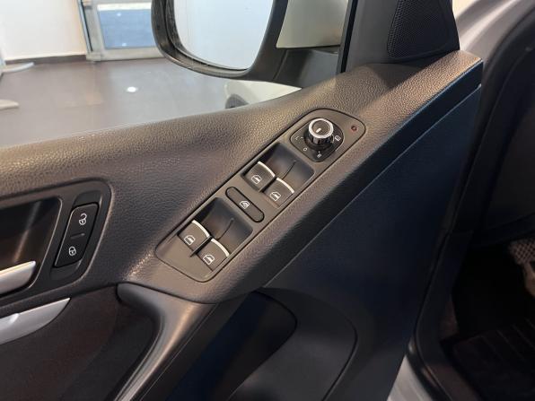 Volkswagen Tiguan I Рестайлинг с пробегом 2012 года, цена 1 490 000 рублей, 133803 км, внедорожник, Автокод Объявления