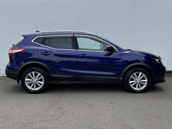 Nissan Qashqai II с пробегом 2017 года, цена 1 770 000 рублей, 116717 км, внедорожник, Автокод Объявления