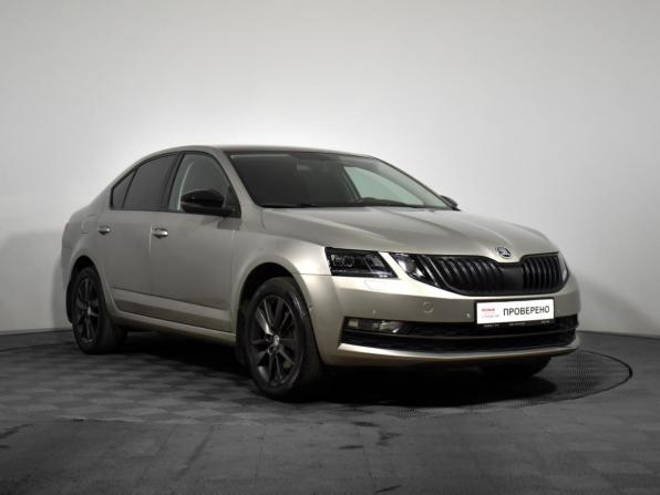 Skoda Octavia III (A7) Рестайлинг с пробегом 2018 года, цена 1 490 000 рублей, 198000 км, лифтбек, Автокод Объявления