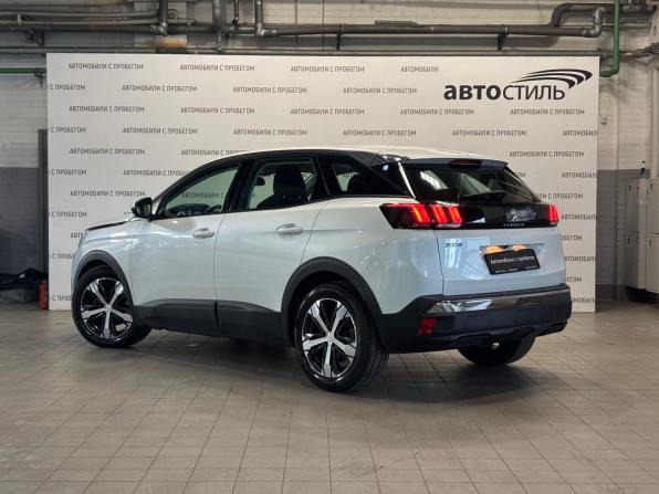 Peugeot 3008 II с пробегом 2019 года, цена 1 699 000 рублей, 140000 км, внедорожник, Автокод Объявления
