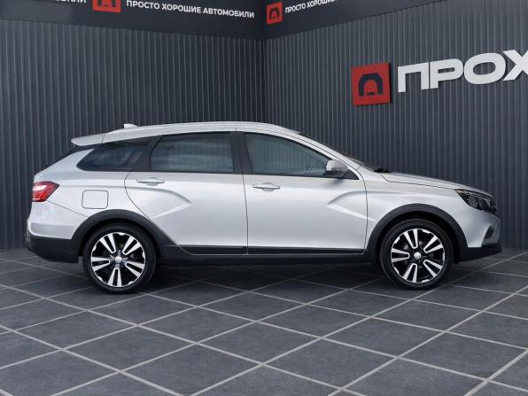 Lada (ВАЗ) Vesta I с пробегом 2018 года, цена 1 077 000 рублей, 91640 км, универсал, Автокод Объявления