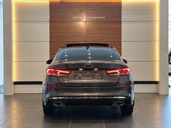 Kia Optima IV Рестайлинг с пробегом 2019 года, цена 2 349 000 рублей, 76012 км, седан, Автокод Объявления
