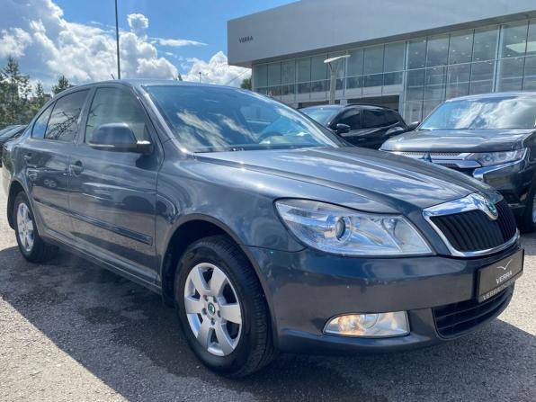 Skoda Octavia II (A5) Рестайлинг с пробегом 2011 года, цена 750 000 рублей, 253377 км, лифтбек, Автокод Объявления
