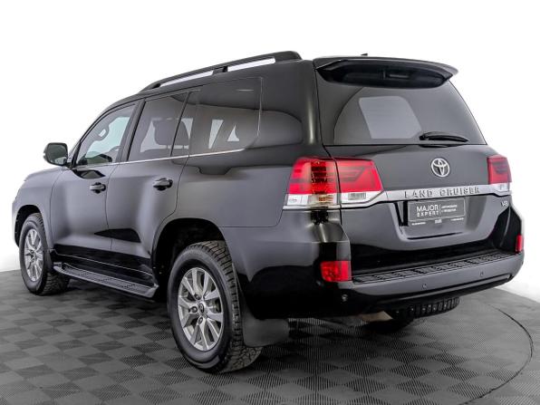 Toyota Land Cruiser 200 Series Рестайлинг 2 с пробегом 2019 года, цена 5 200 000 рублей, 253525 км, внедорожник, Автокод Объявления
