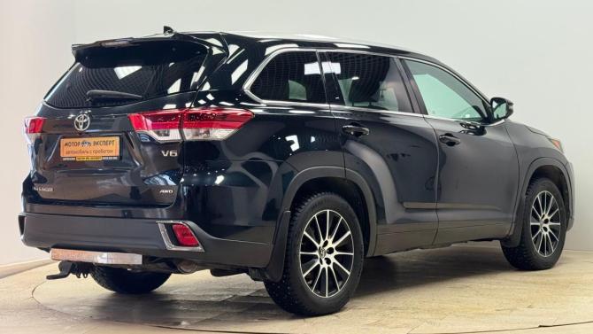 Toyota Highlander III (XU50) Рестайлинг с пробегом 2017 года, цена 2 850 000 рублей, 211239 км, внедорожник, Автокод Объявления
