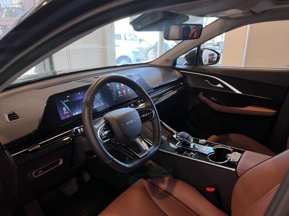 Omoda C5 I с пробегом 2023 года, цена 2 295 000 рублей, 49960 км, внедорожник, Автокод Объявления
