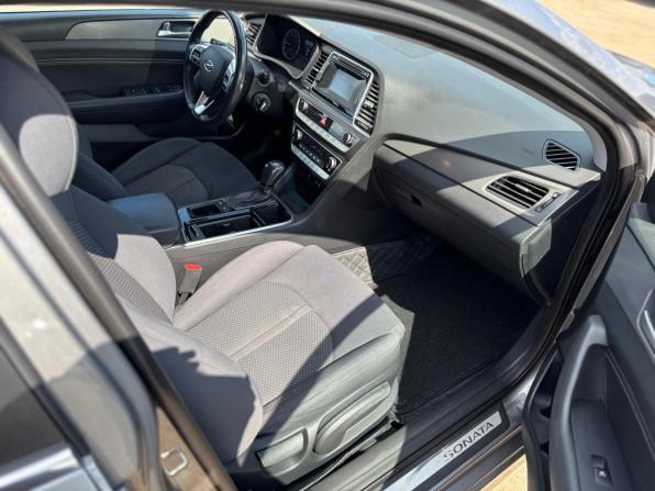 Hyundai Sonata VII (LF) Рестайлинг с пробегом 2018 года, цена 1 904 000 рублей, 130400 км, седан, Автокод Объявления