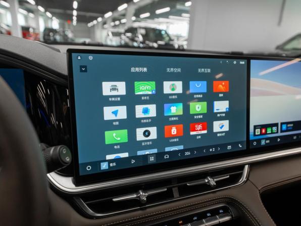 Geely Monjaro I Рестайлинг 2 с пробегом 2026 года, цена 4 200 000 рублей, 23 км, внедорожник, Автокод Объявления