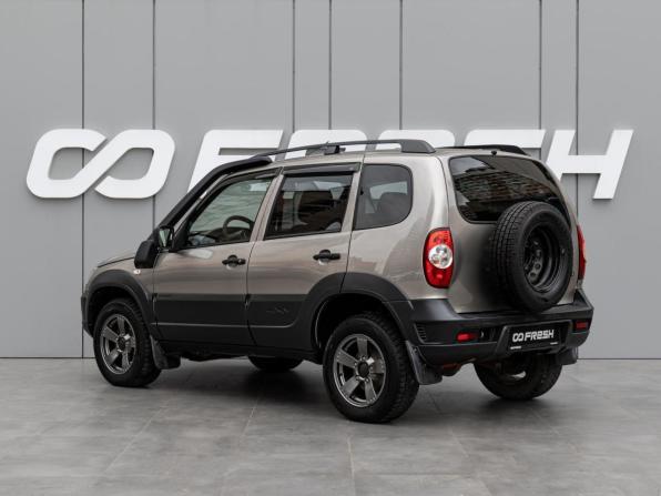 Chevrolet Niva I Рестайлинг с пробегом 2019 года, цена 865 000 рублей, 104297 км, внедорожник, Автокод Объявления