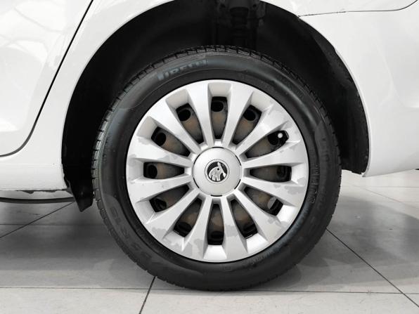 Skoda Rapid I Рестайлинг с пробегом 2019 года, цена 1 360 000 рублей, 66315 км, лифтбек, Автокод Объявления