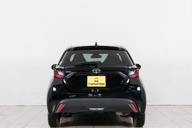 Toyota Yaris IV с пробегом 2021 года, цена 1 149 000 рублей, 78000 км, хэтчбек, Автокод Объявления
